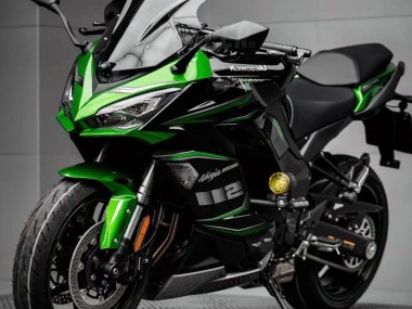 2020-2025 Kawasaki Z1000SX Motorcycle Fairing - Black Green Ninja UK