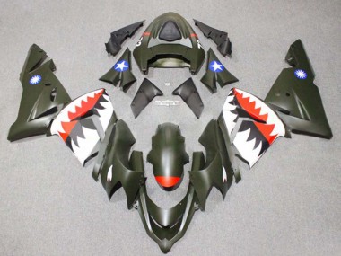 2004-2005 Kawasaki ZX10R Motorcycle Fairings - Silver Black Ninja UK