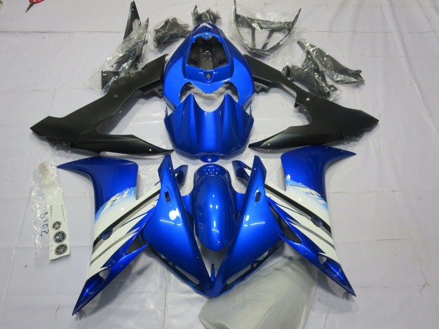 04-06 Blue and Black R1 Fairings 04-06 Blue and Black R1 Fairings