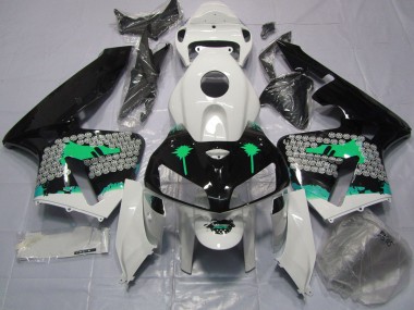 05-06 Turquoise Splatter on Gloss Black CBR600RR Fairings