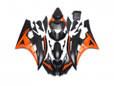 06-07 Custom Matte Black and Orange R6 Fairings