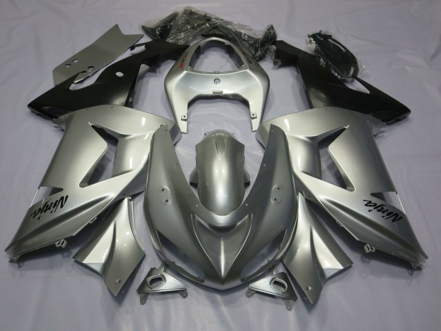 06-07 Silver ZX10R Fairings 06-07 Silver ZX10R Fairings
