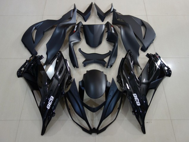07-08 Gloss Black 636 Logo ZX6R Fairings 07-08 Gloss Black 636 Logo ZX6R Fairings