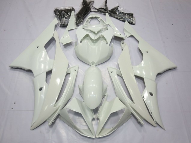 08-16 Full Gloss White R6 Fairings 08-16 Full Gloss White R6 Fairings