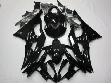 08-16 No.2 Gloss Black R6 Fairings
