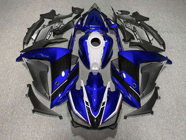 15-18 Blue Black and White R3 Fairings 15-18 Blue Black and White R3 Fairings